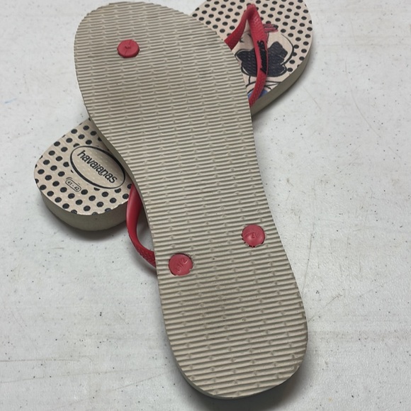 🎉HP🎉Havaianas Disney Snow White “Your Once Upon A Time Is Now” Sandals - Picture 9 of 9